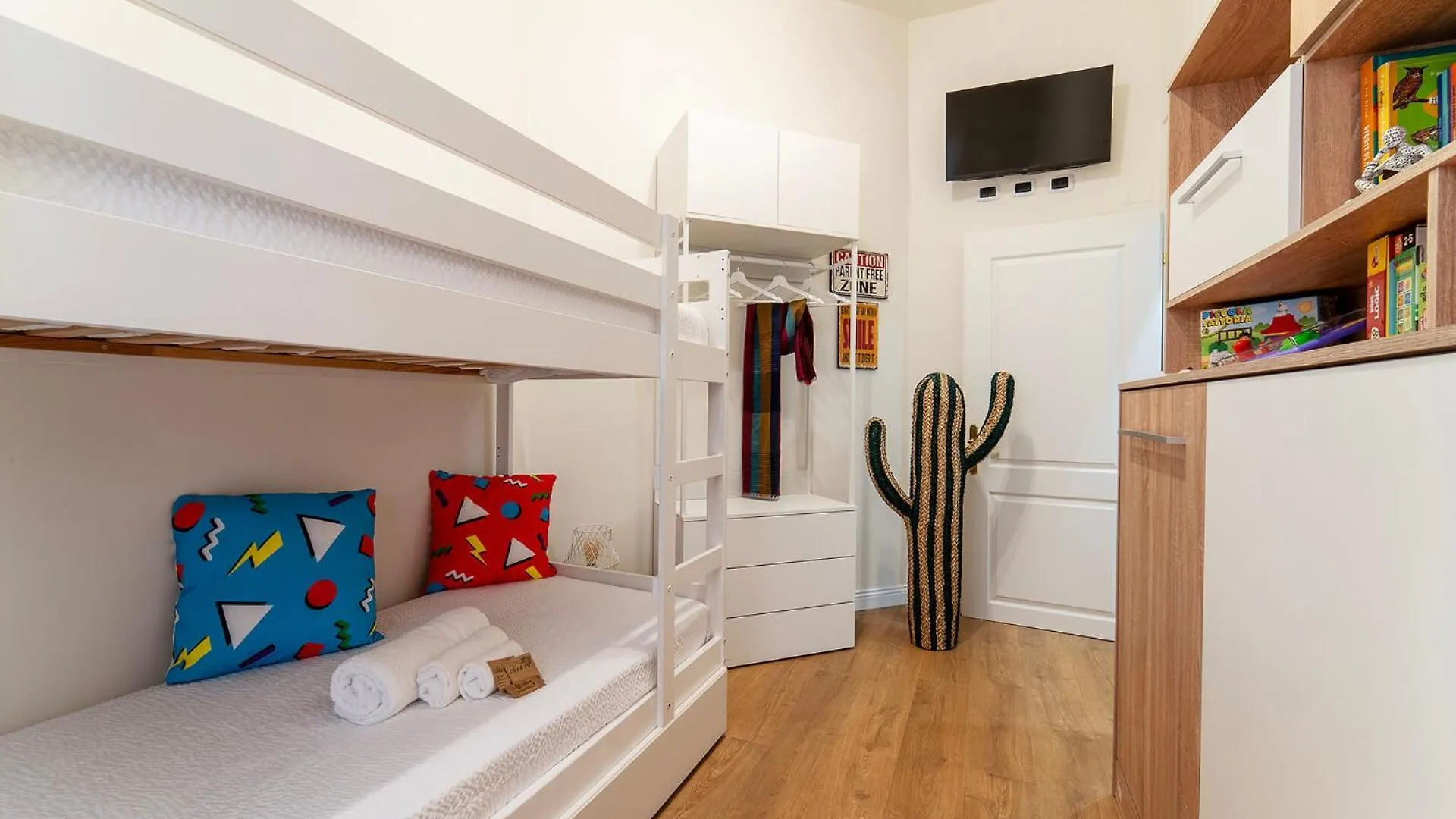 Pictadomus-Albus, Metro Furio Camillo Appartement Rome
