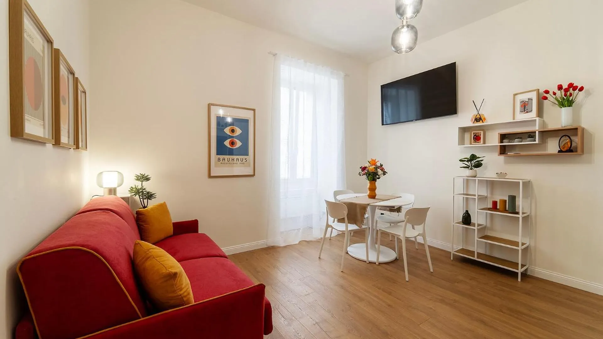 Pictadomus-Albus, Metro Furio Camillo Appartement Rome