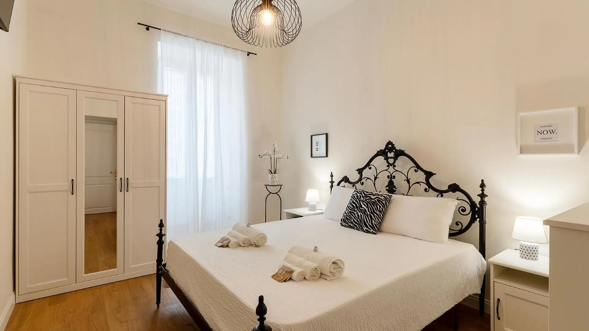 Pictadomus-Albus, Metro Furio Camillo Apartment Rome 0*,
